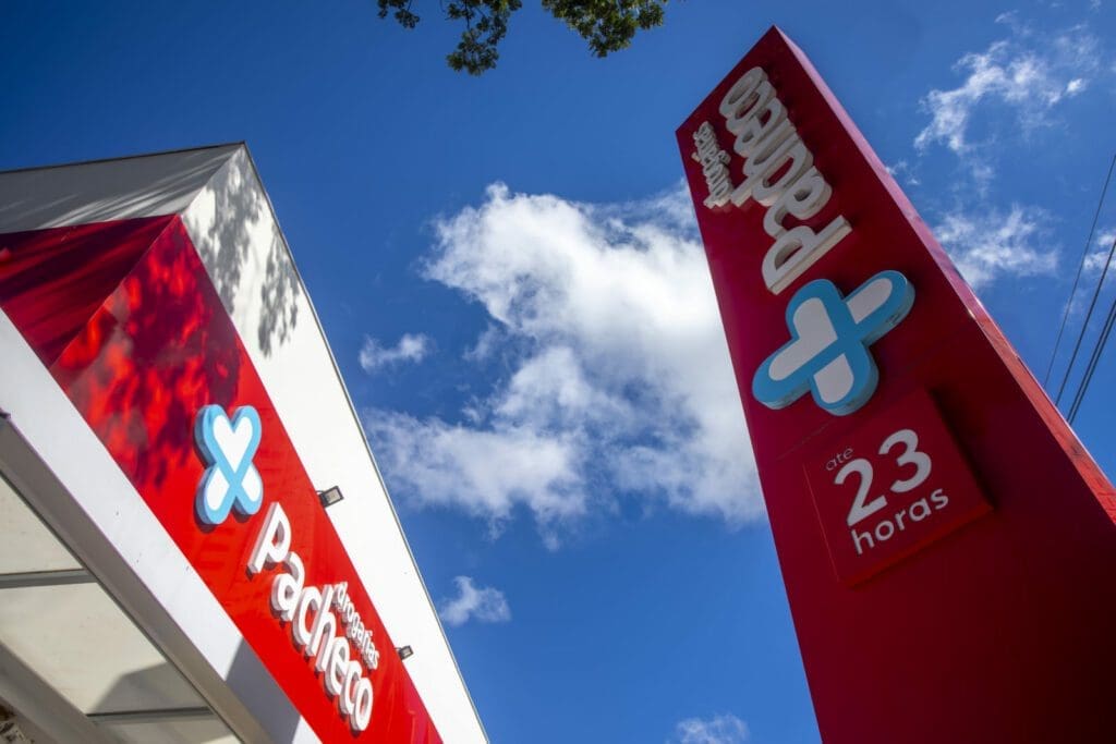 dDrogarias-Pacheco-oferece-serviços-de saúde-gratuitos-em-Búzios