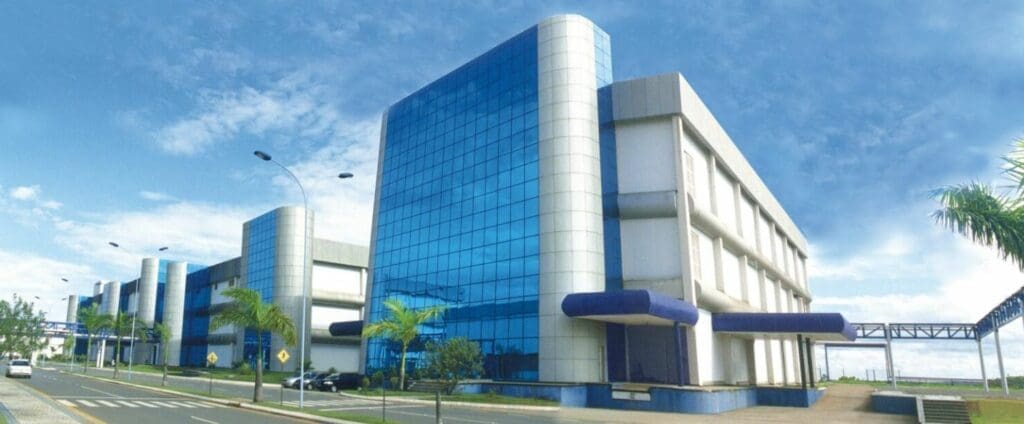 laboratorio-teuto-oferece-vagas-nas-areas-de-logistica-pedagogia-e-producao