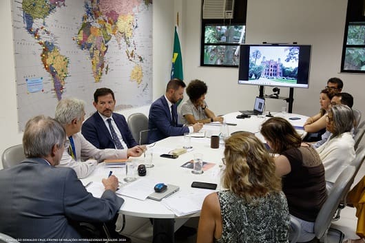 fiocruz-e-universidade-de-masaryk-discutem-parceria-internacional
